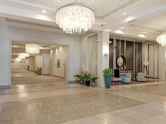 Sunrise Surprise 9Th Floor 2Br 2 Ba King Suite Beach Shuttle, Heated Pool! Дестин Екстериор снимка